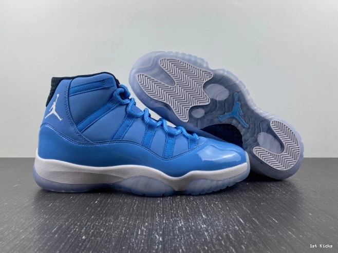 1st Kicks (11 Gift Flight of Jordan 29) 717602-900 Ultimate 0821